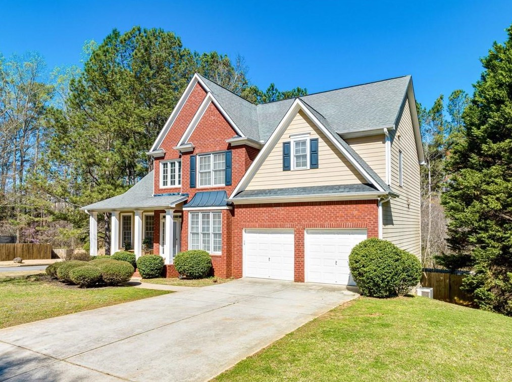 245 Valleyside Dr, Dallas, GA 30157-9375