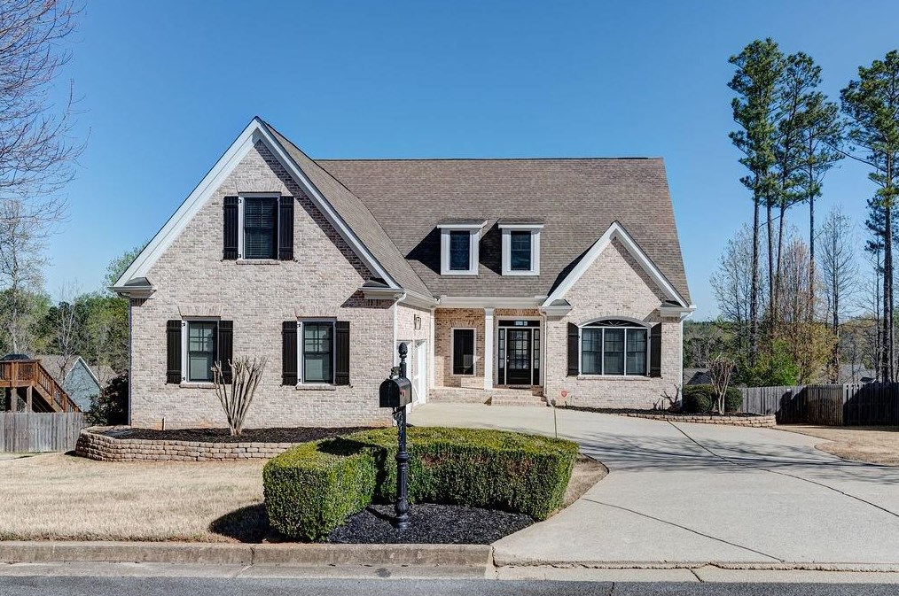 582 Willow Pointe Dr, Dallas, GA 30157-1649