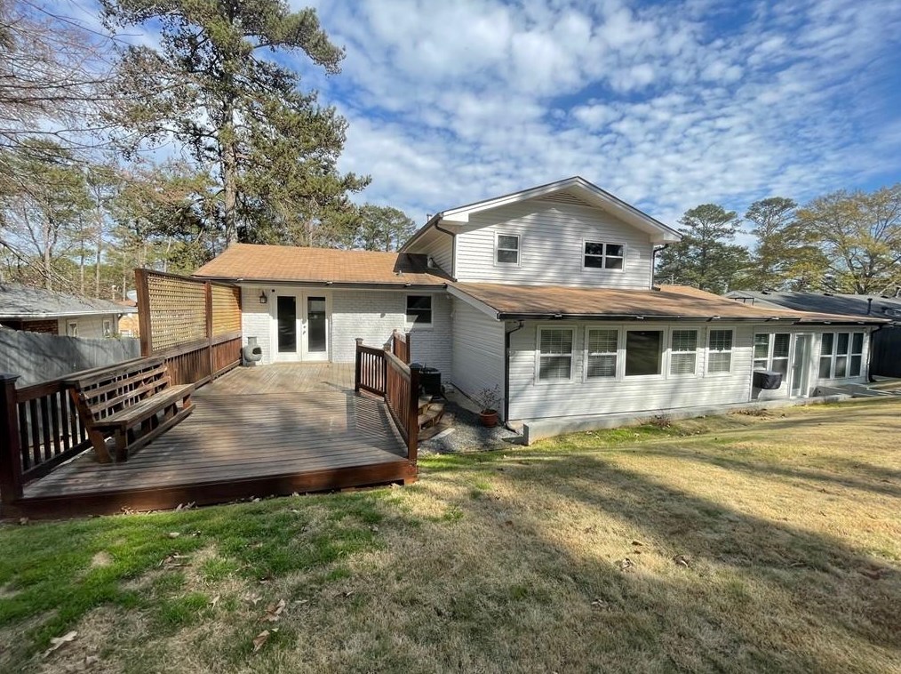 2751 Williamsburg Way, Decatur, GA 30034