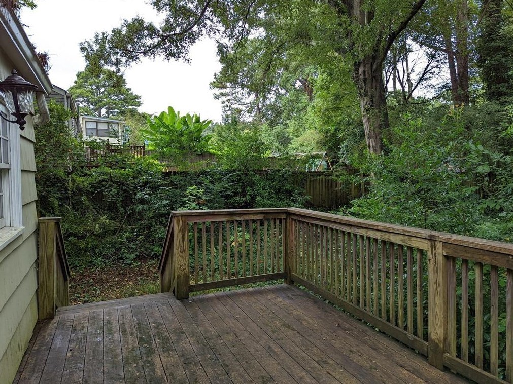 748 Scott Cir, Decatur GA  30033-4726 exterior