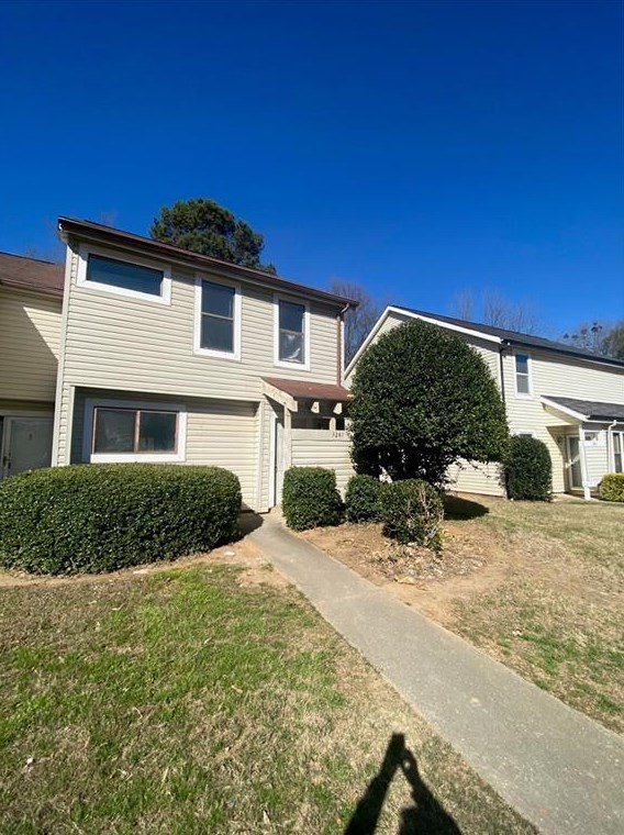 3267 Tennington Pl, Lawrenceville, GA 30044
