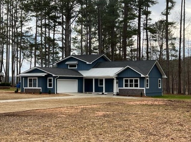 549 Estatohe Cir, Lithia Springs, GA 30057