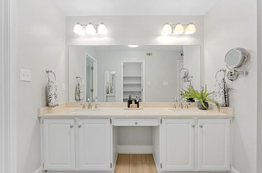 1440 Winston Pl, Decatur GA  30033-1951 exterior