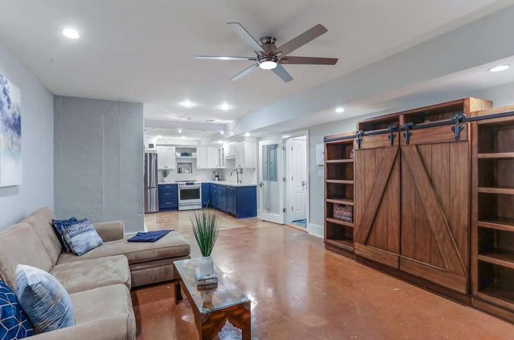 225 Geneva St, Decatur GA  30030-1846 exterior