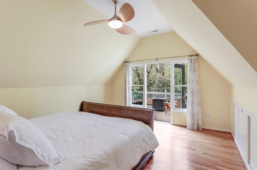 225 Geneva St, Decatur GA  30030-1846 exterior