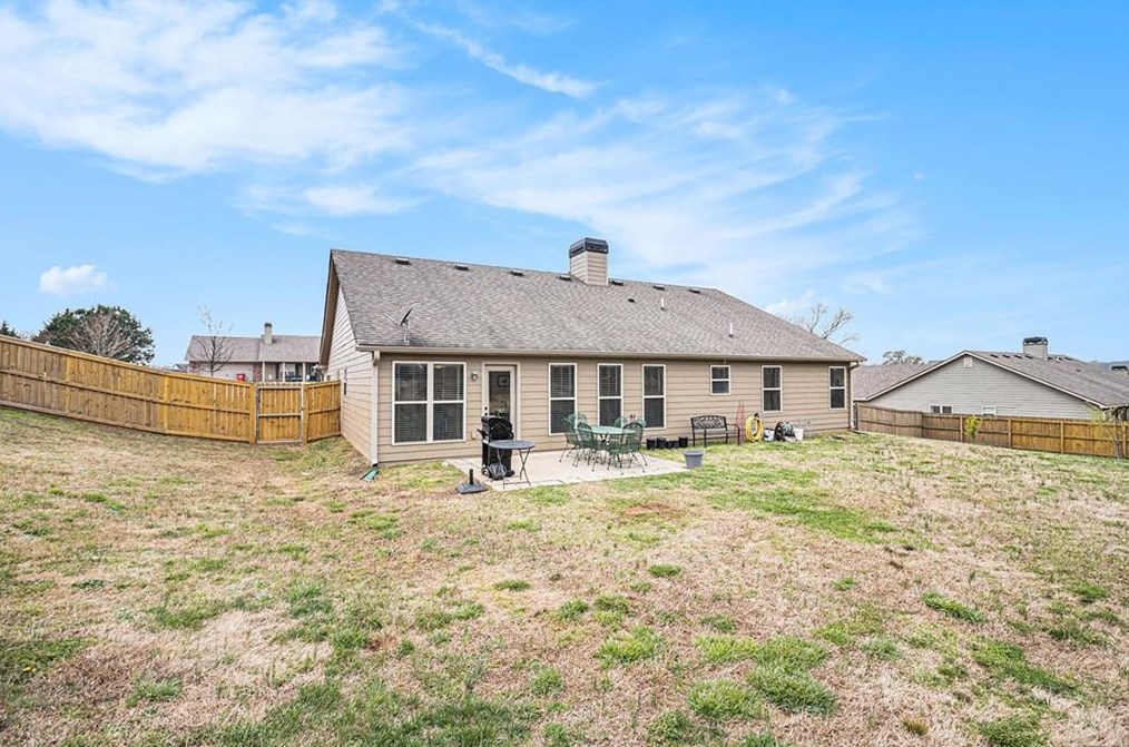 254 Cambridge Farms Dr, Hoschton GA  30548-6105 exterior
