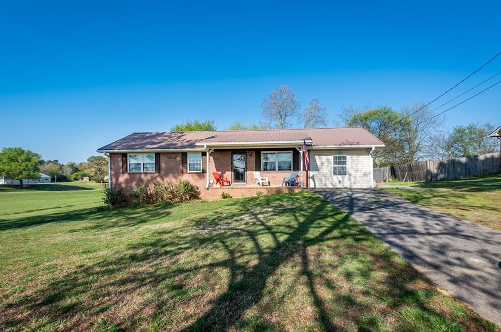 1276 Taylorsville Macedonia Rd, Taylorsville, GA 30178