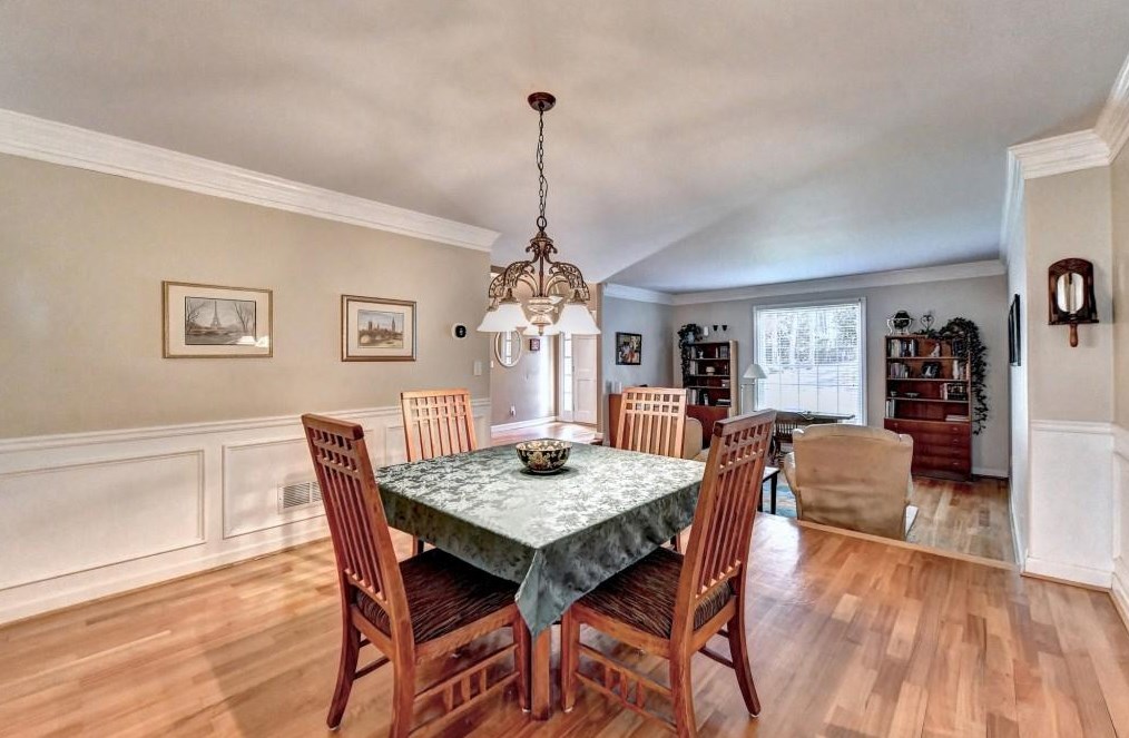 335 Sageglen Rd, Lawrenceville GA  30044-5269 exterior