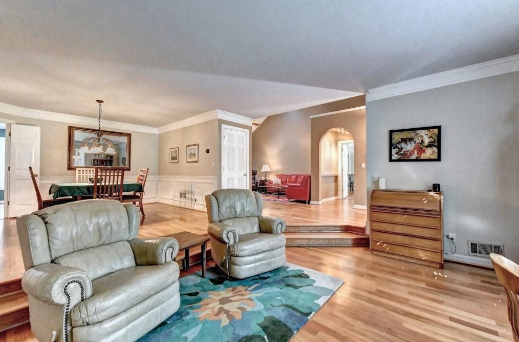 335 Sageglen Rd, Lawrenceville GA  30044-5269 exterior