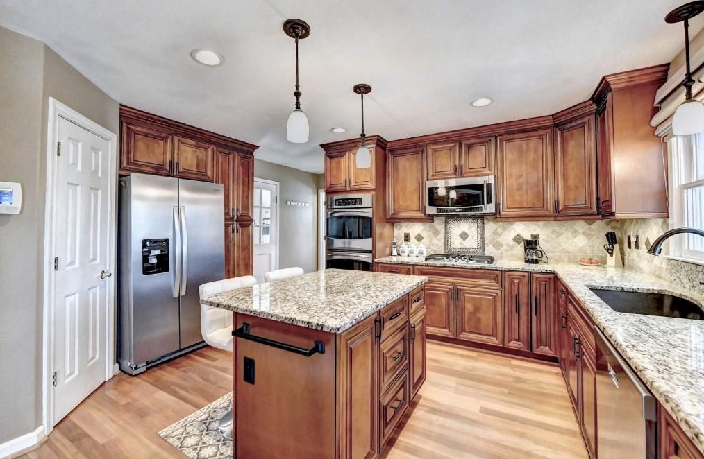 335 Sageglen Rd, Lawrenceville GA  30044-5269 exterior