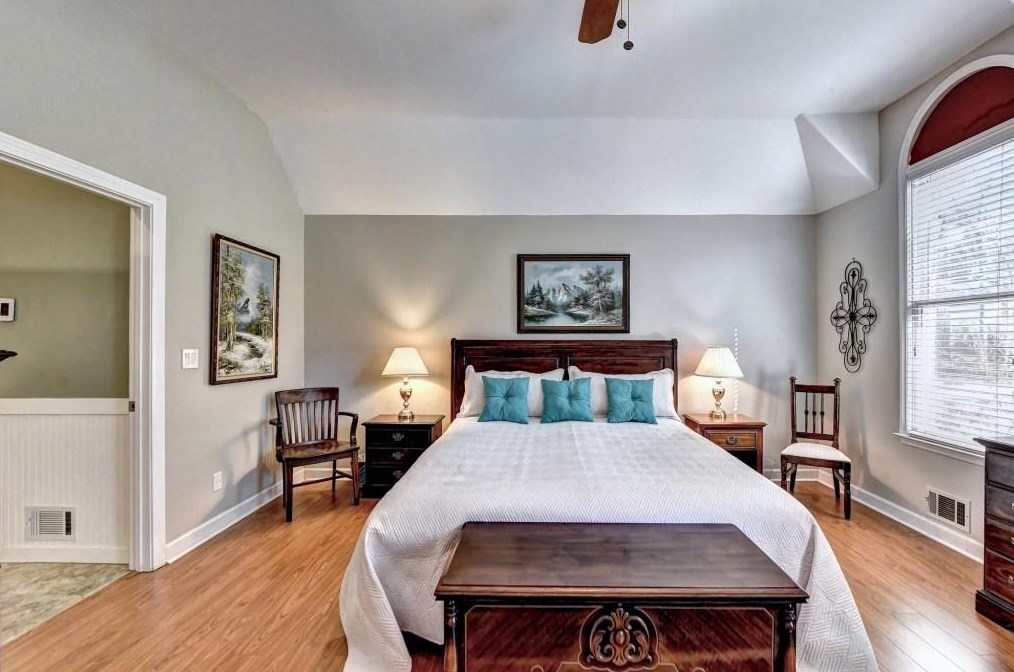 335 Sageglen Rd, Lawrenceville GA  30044-5269 exterior