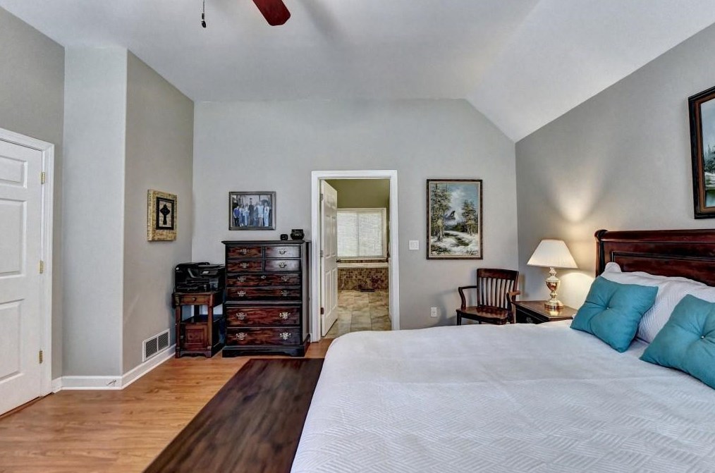 335 Sageglen Rd, Lawrenceville GA  30044-5269 exterior