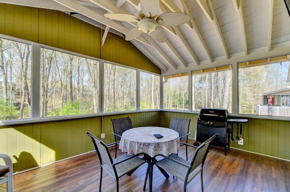 335 Sageglen Rd, Lawrenceville GA  30044-5269 exterior