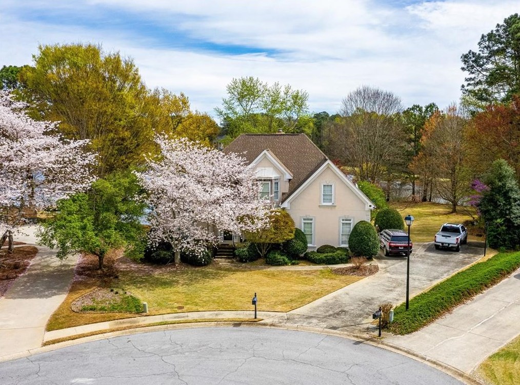 1916 Dorminey Ct, Lawrenceville, GA 30043-6913