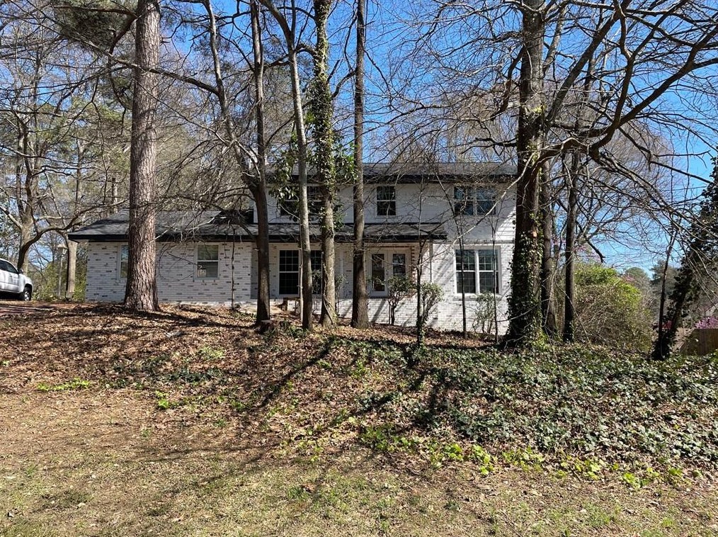 1155 Coleman Rd, Roswell, GA 30075-3452
