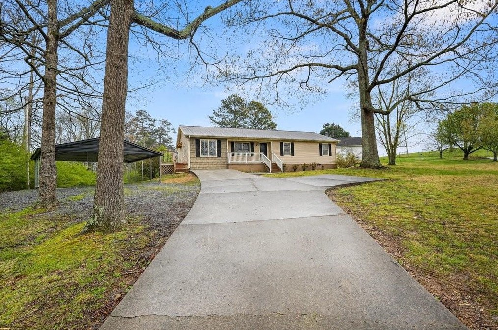 234 Gravely Rd, Calhoun, GA 30701-4556