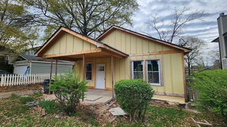 18 Wyman St, Atlanta GA  30317-2042 exterior