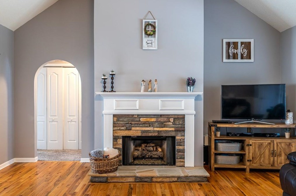 201 Oak Springs Ln, Dallas GA  30132-1052 exterior