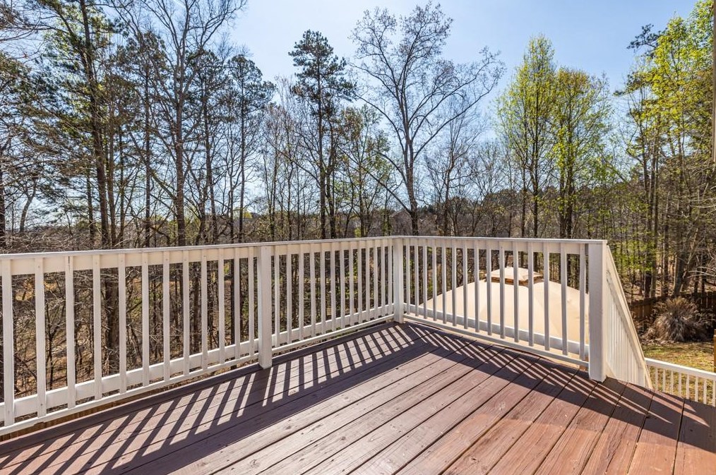 201 Oak Springs Ln, Dallas GA  30132-1052 exterior