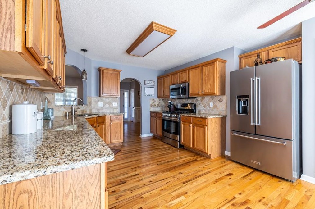 201 Oak Springs Ln, Dallas GA  30132-1052 exterior