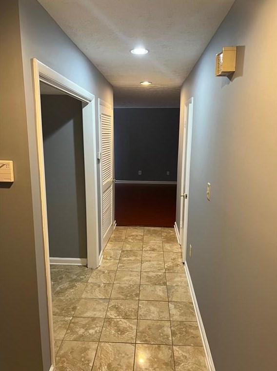 2871 Spring Villa Ln, Smyrna, GA 30080-3644