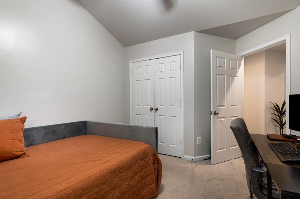 3960 Princeton Lakes Way, Atlanta GA  30331-5595 exterior
