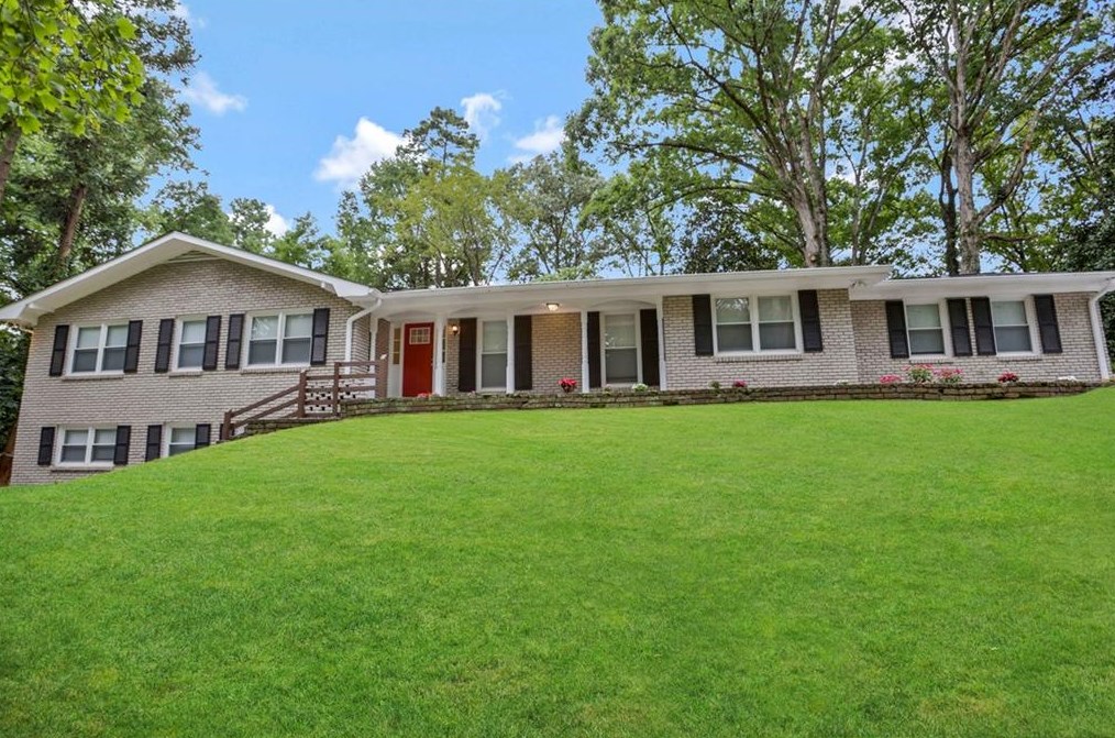 1190 Woodland Rd Ne, Conyers, GA 30012