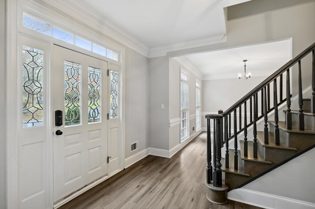 2355 Twelvestones Dr, Roswell, GA 30076-3459