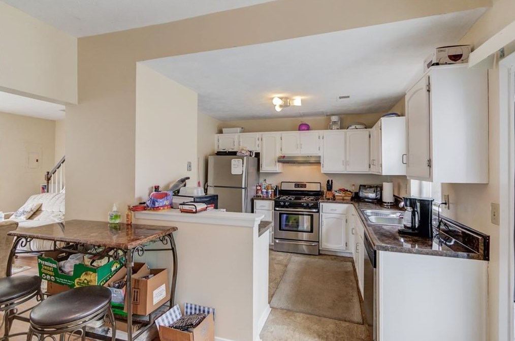 3992 Wolcott Cir, Atlanta GA  30340-4245 exterior
