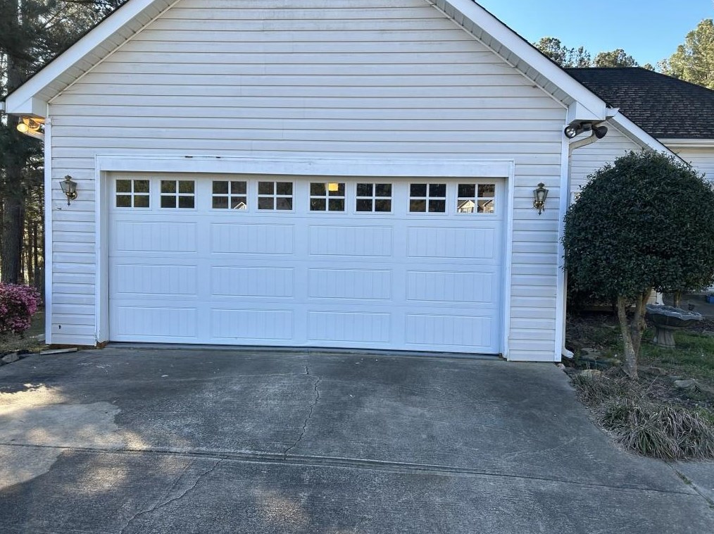 345 Waverly Point Dr, Grayson, GA 30017