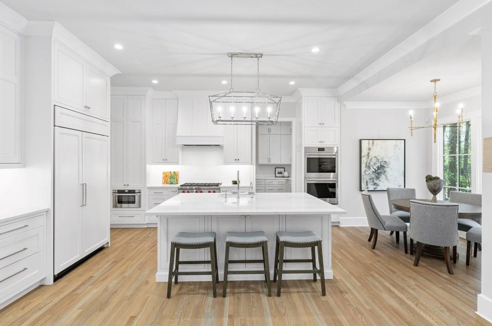 3276 Wood Valley Rd, Atlanta, GA 30327-1514