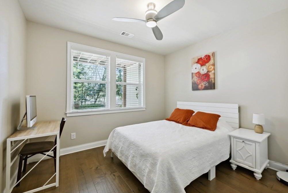 2981 Rivergreen Ln, Atlanta GA 30339-8550 exterior