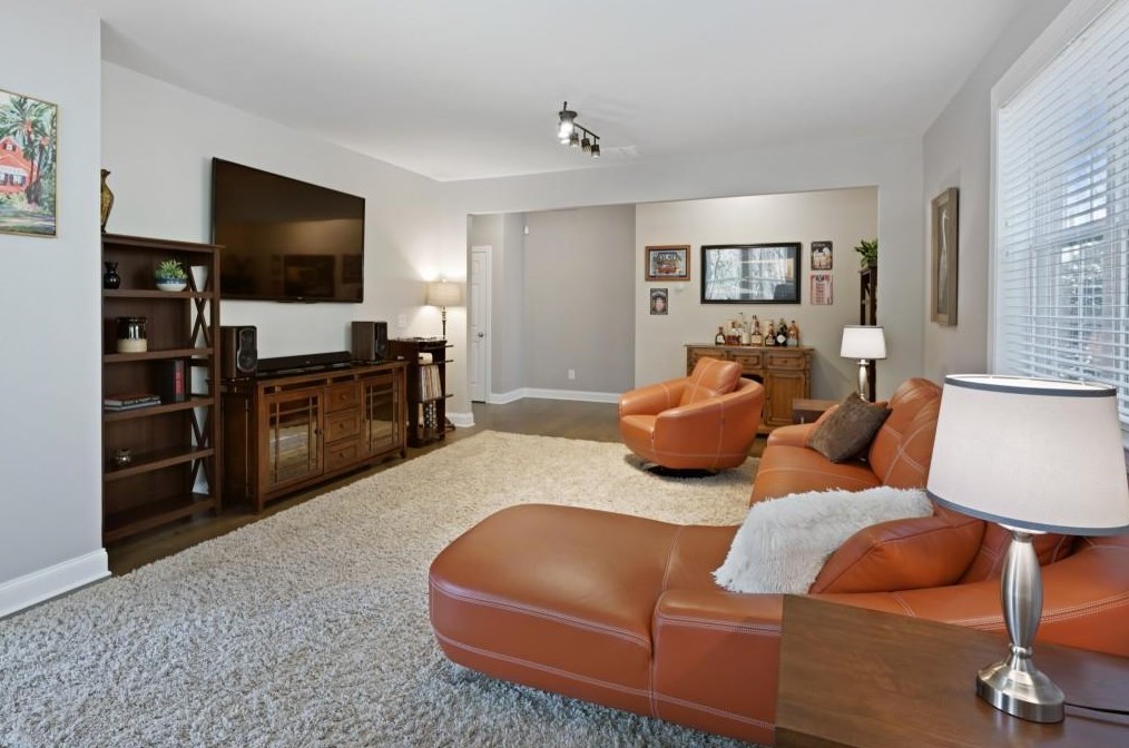 2981 Rivergreen Ln, Atlanta GA 30339-8550 exterior