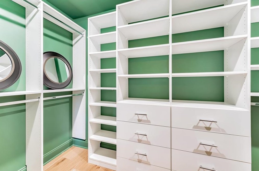 2001 Swazey Dr, Decatur GA  30032-3909 exterior