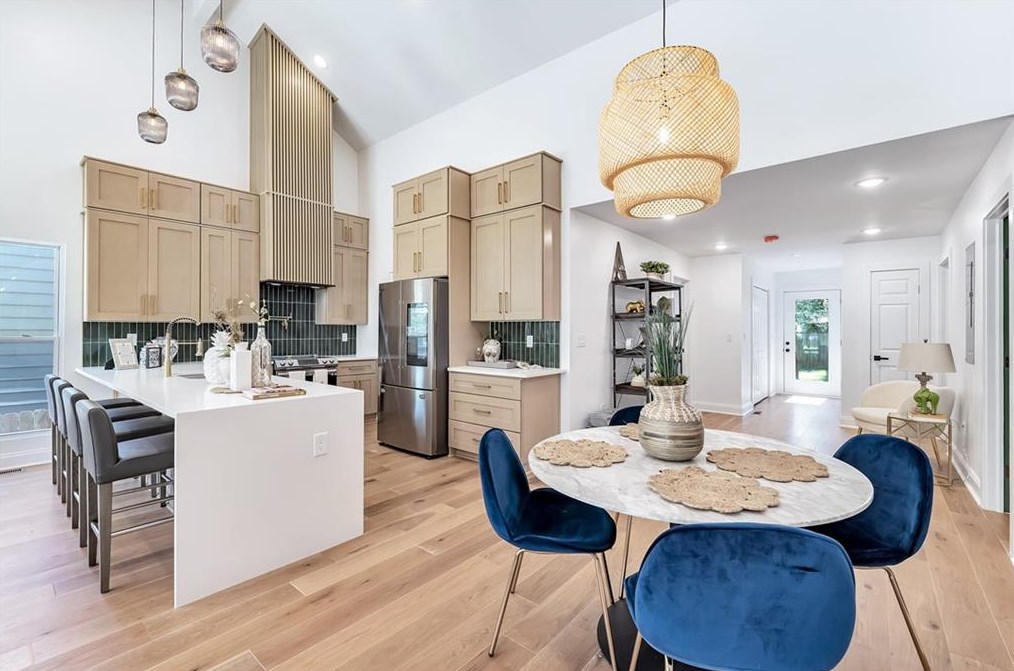 2001 Swazey Dr, Decatur GA  30032-3909 exterior