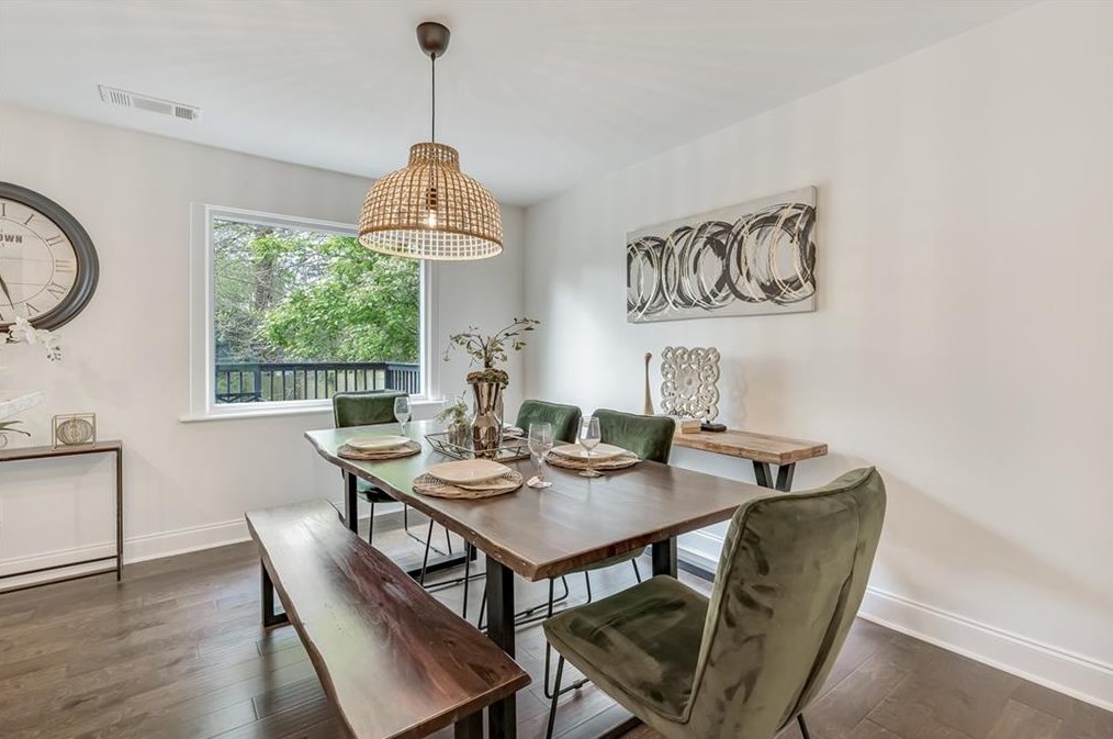 2867 Joyce Ave, Decatur GA  30032-4325 exterior