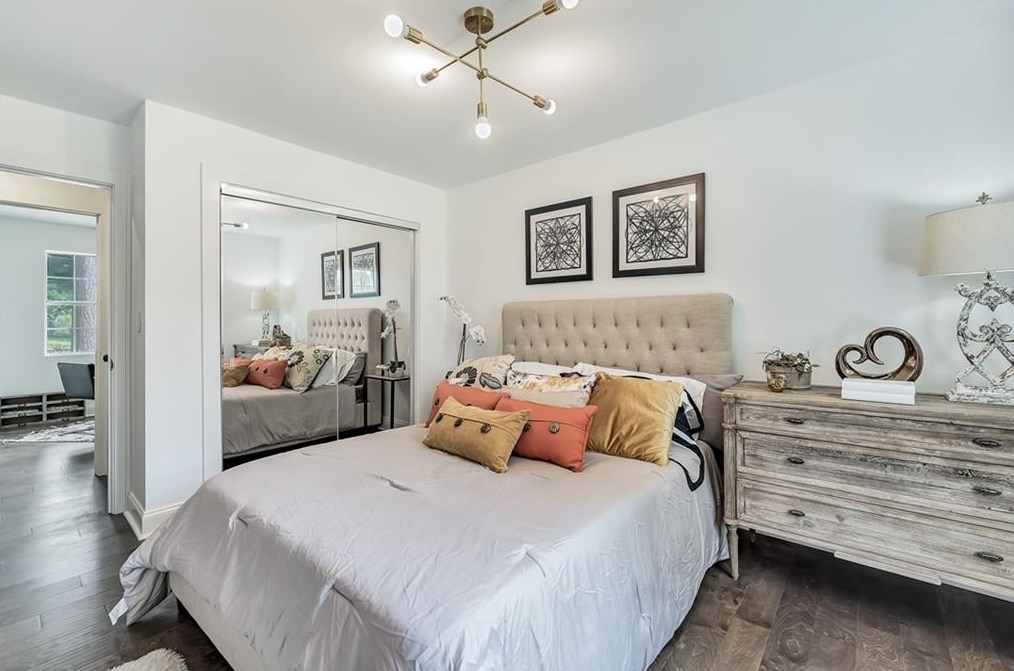 2867 Joyce Ave, Decatur GA  30032-4325 exterior