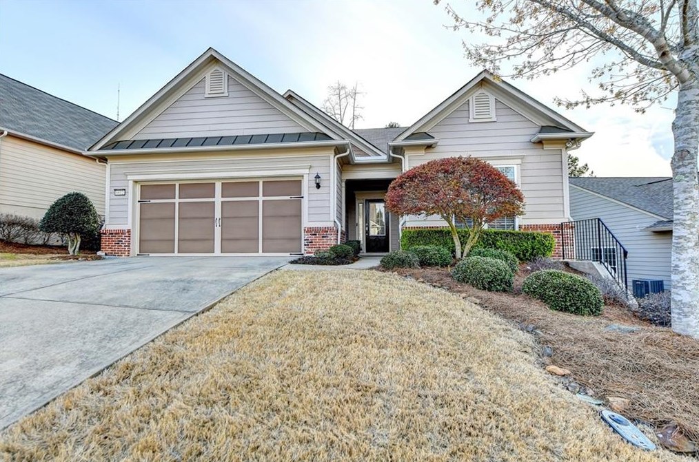 6612 Fawn Meadow Ln, Hoschton, GA 30548