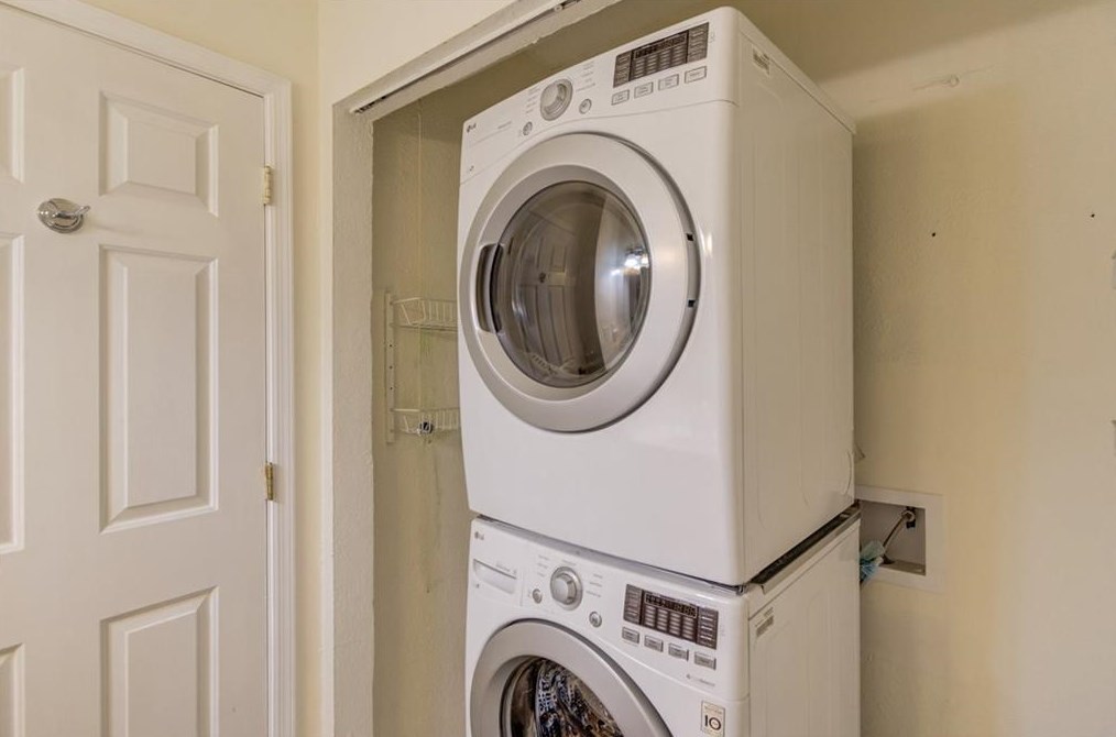 497 Sherman Way, Decatur GA  30033-5466 exterior