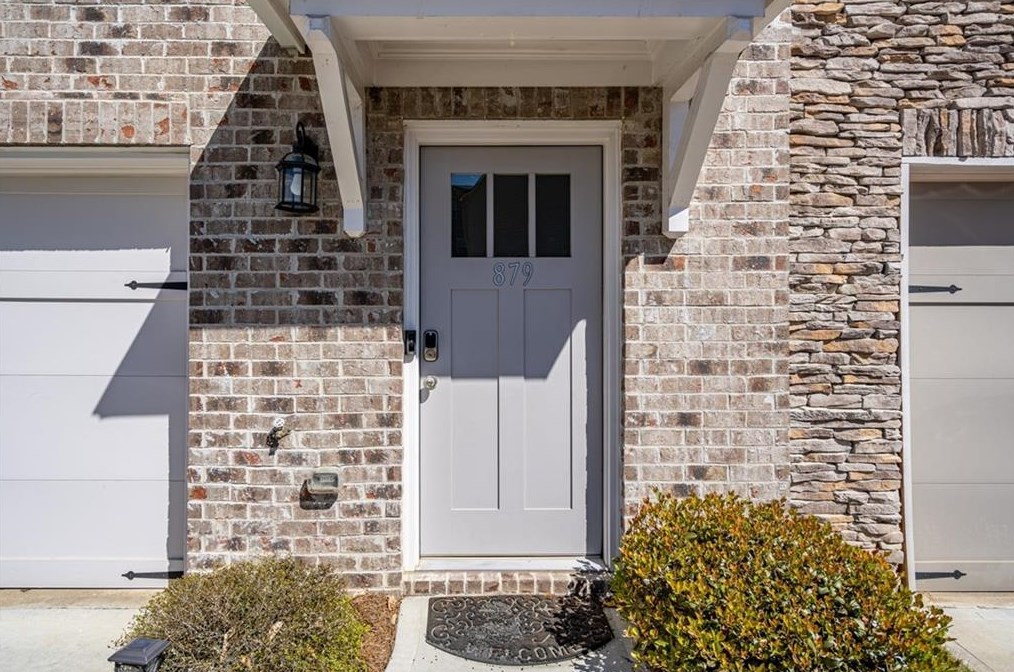 879 Society Cir, Atlanta GA  30331-8646 exterior