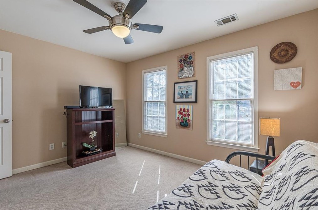 1110 New Britain Dr, Atlanta GA  30331-8305 exterior