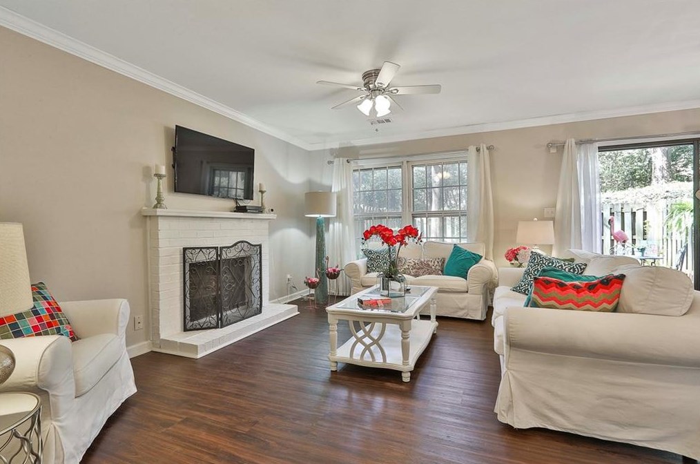 2766 Farmstead Rd, Smyrna GA  30080-2620 exterior