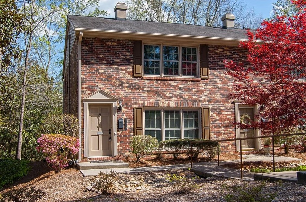 2377 Northlake Ct, Atlanta, GA 30345-2223
