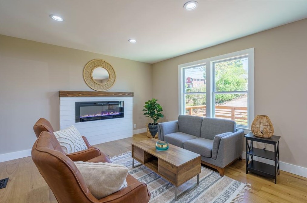 2255 Wallingford Dr, Decatur GA 30032-6239 exterior