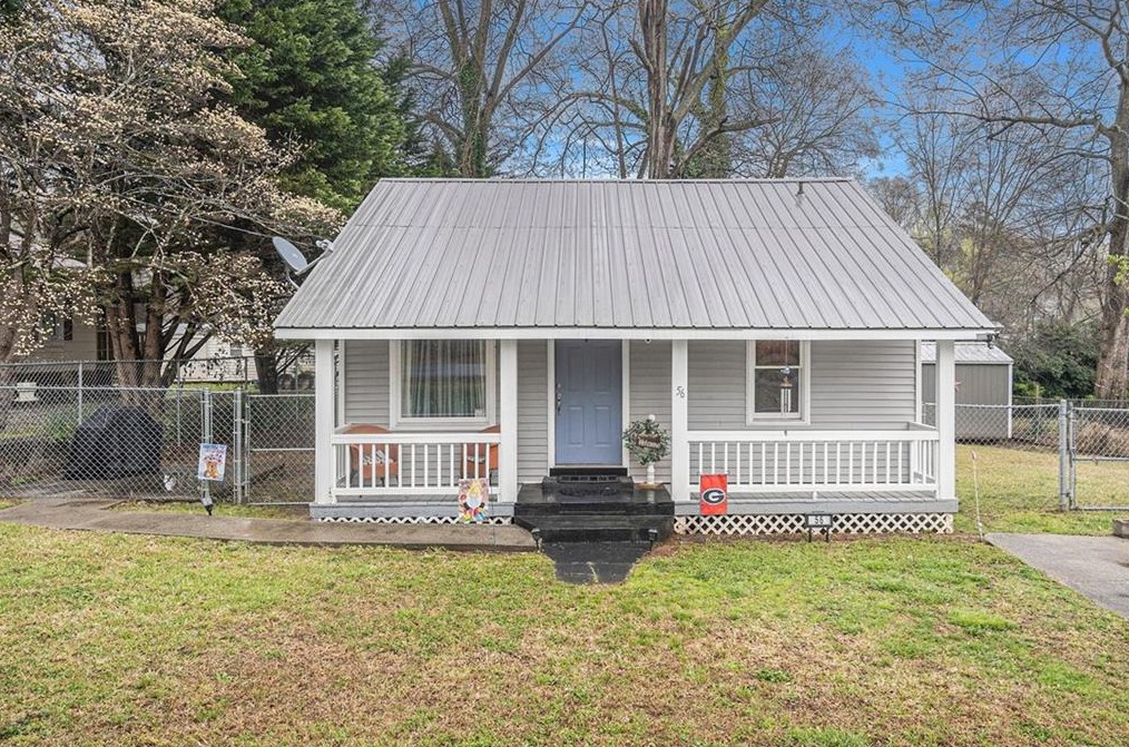 56 Branch St, Toccoa, GA 30577