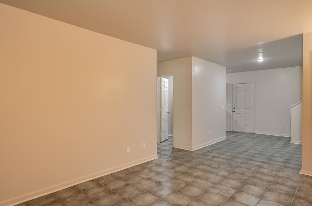 501 Pine Park #o/p, Monroe, GA 30655