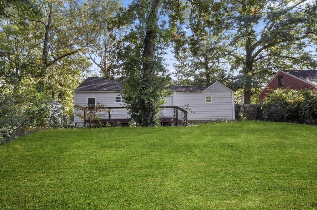 3378 Glenwood Rd, Decatur GA  30032-4276 exterior