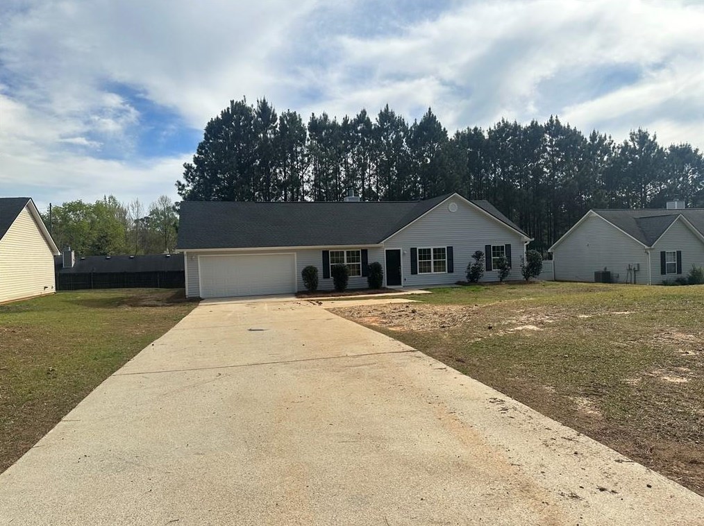 6721 Mason Creek Rd, Douglasville, GA 30135-4511