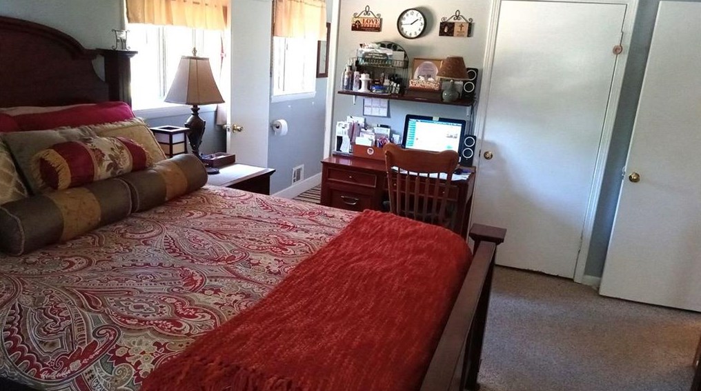 1524 Pine Glen Cir, Decatur GA  30035-1527 exterior