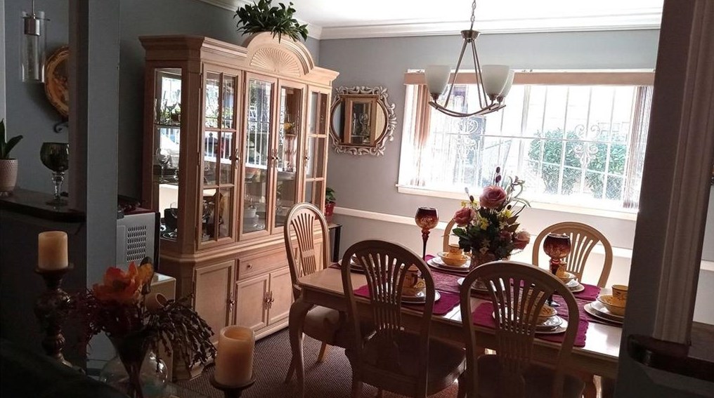 1524 Pine Glen Cir, Decatur GA  30035-1527 exterior